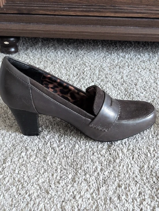 Clarks Women's Dark Brown Suede & Leather Slip-On Loafers - Picture 7 of 9